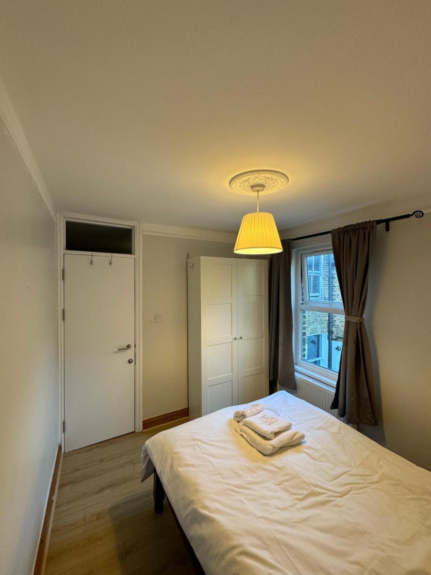 Hotel Napcastle Archway Londra Esterno foto